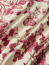 Load image into Gallery viewer, Silk Gown