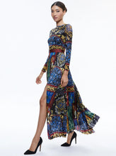 Load image into Gallery viewer, Pleated Skirt Maxi Dress