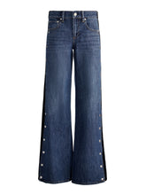 Load image into Gallery viewer, Jean With Side Panel