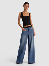 Load image into Gallery viewer, Lace Trim Jean