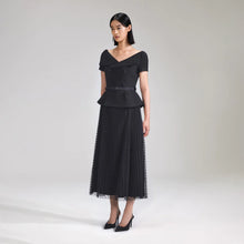 Load image into Gallery viewer, Black Off Shoulder Midi Dress