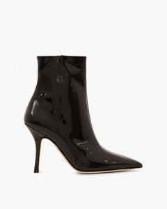 Point-toe ankle boots